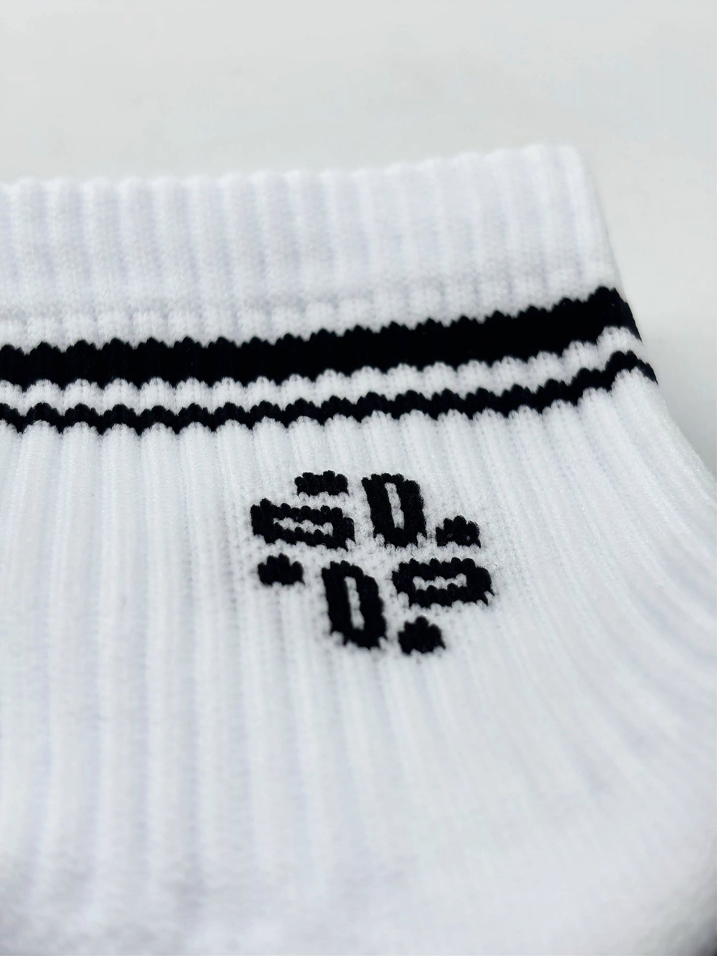 MEDIAS MEDIANAS - NEGRA