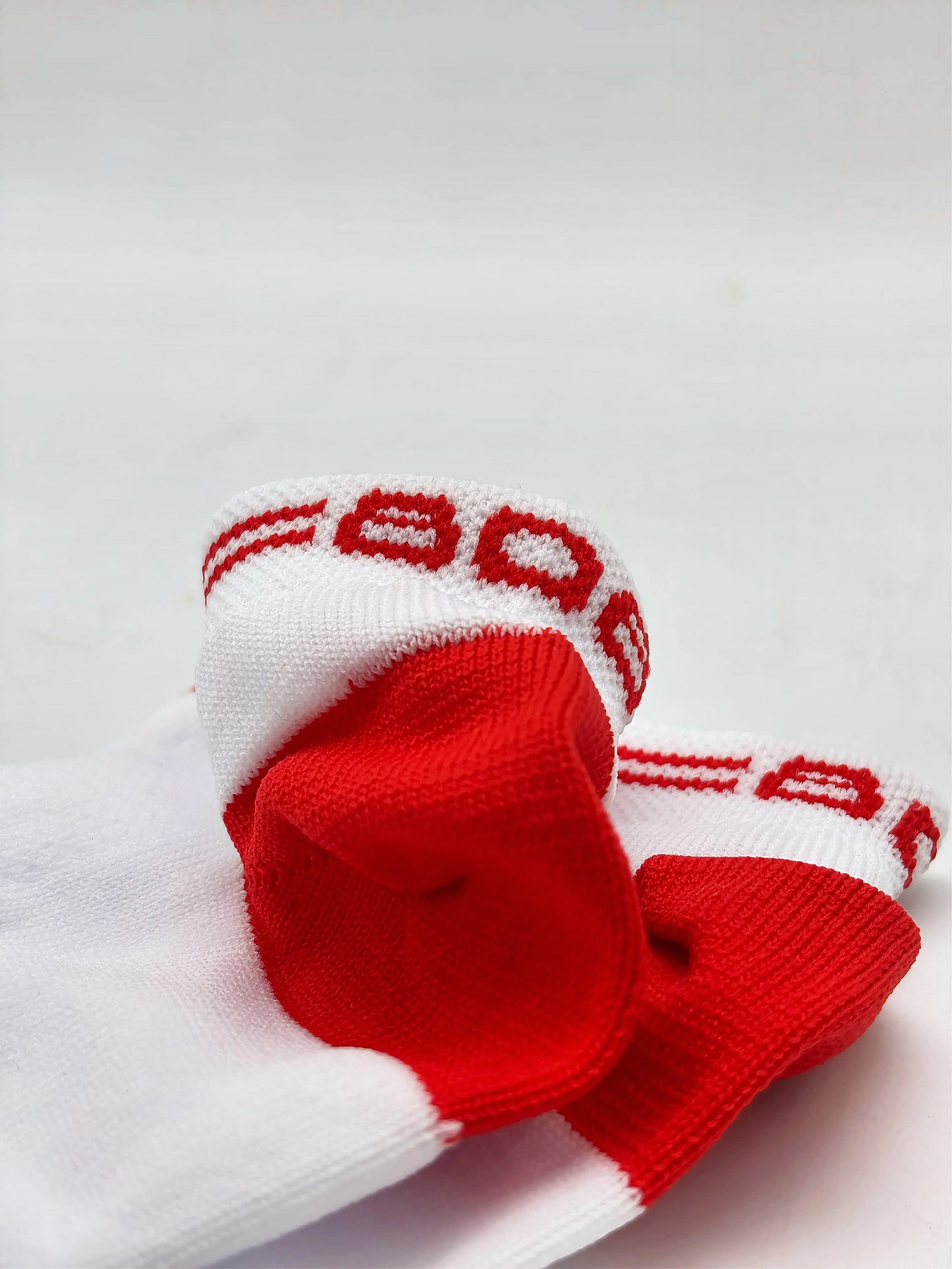 MEDIAS TOBILLERAS - ROJA