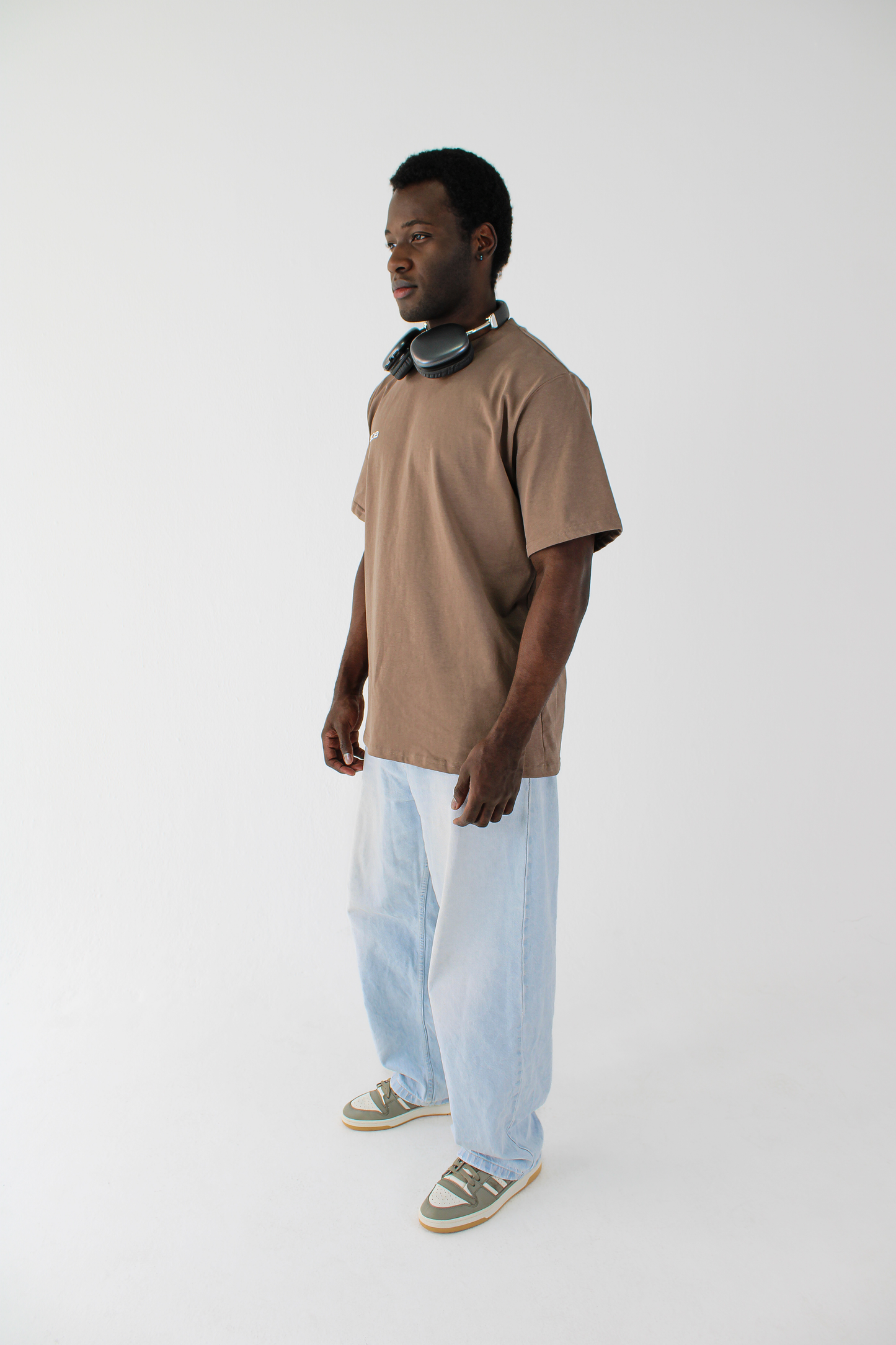 CAMISETA CAFE BÁSICA