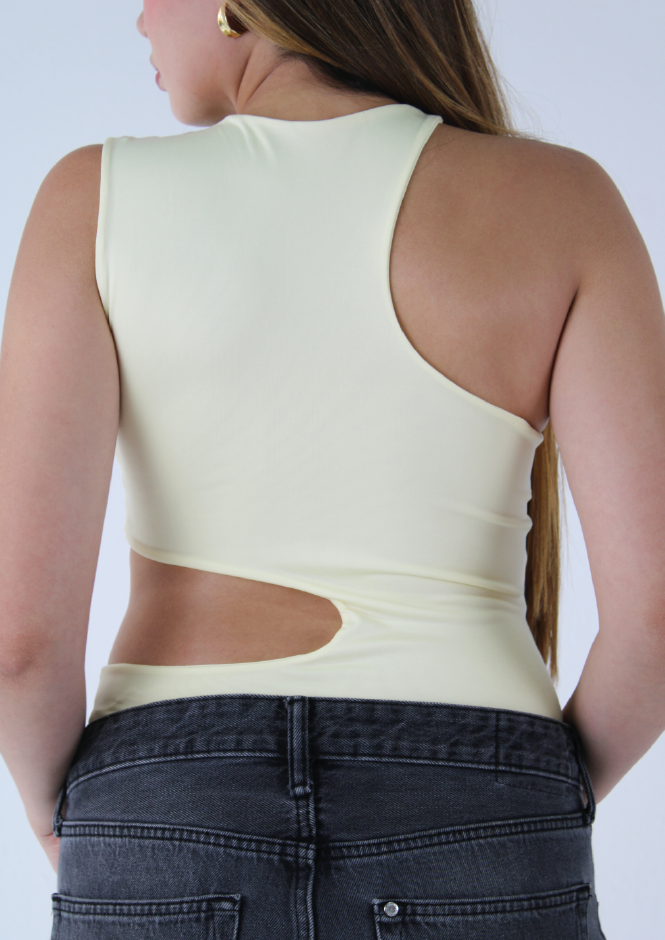 BODY  ASIMÉTRICO NELLAS