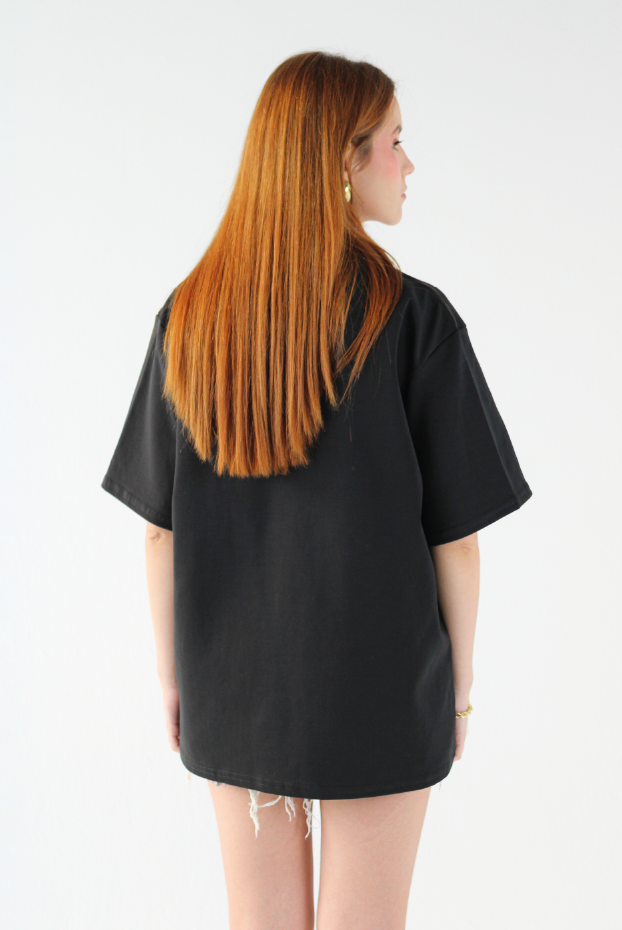 CAMISETA NEGRA BASICA