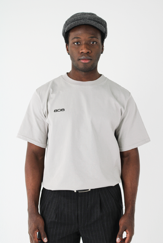 CAMISETA GRIS BÁSICA