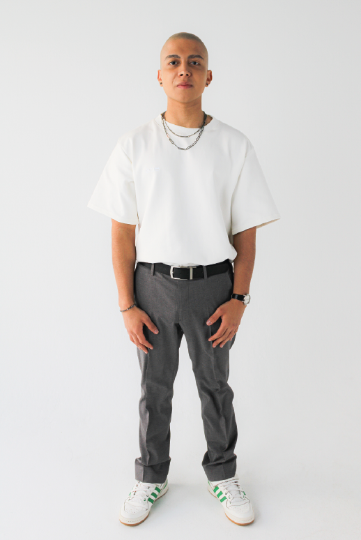 CAMISETA HUESO BÁSICA