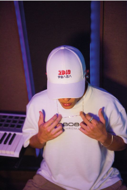 GORRA BLANCA 2049